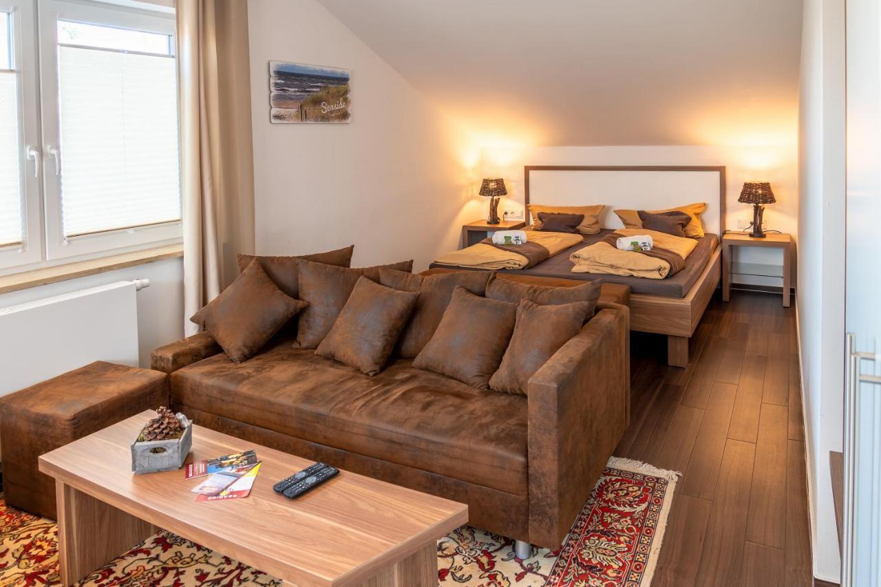 Seaside-Townhouse Aparthotel ทิมเมนดอร์เฟอร์ ชตรันด์ ภายนอก รูปภาพ