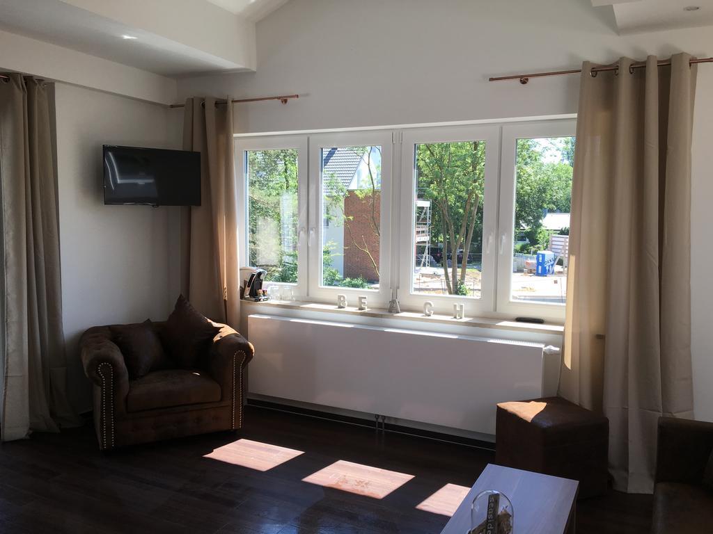 Seaside-Townhouse Aparthotel ทิมเมนดอร์เฟอร์ ชตรันด์ ภายนอก รูปภาพ